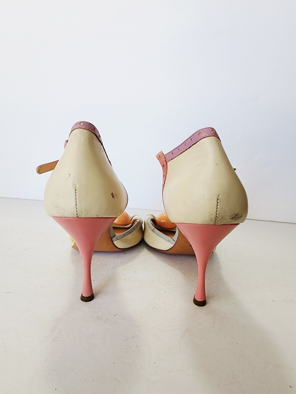 Vintage Moschino Cream Peep-Toe Heels with Pink Accents Size 40.5 - Picture 5 of 10